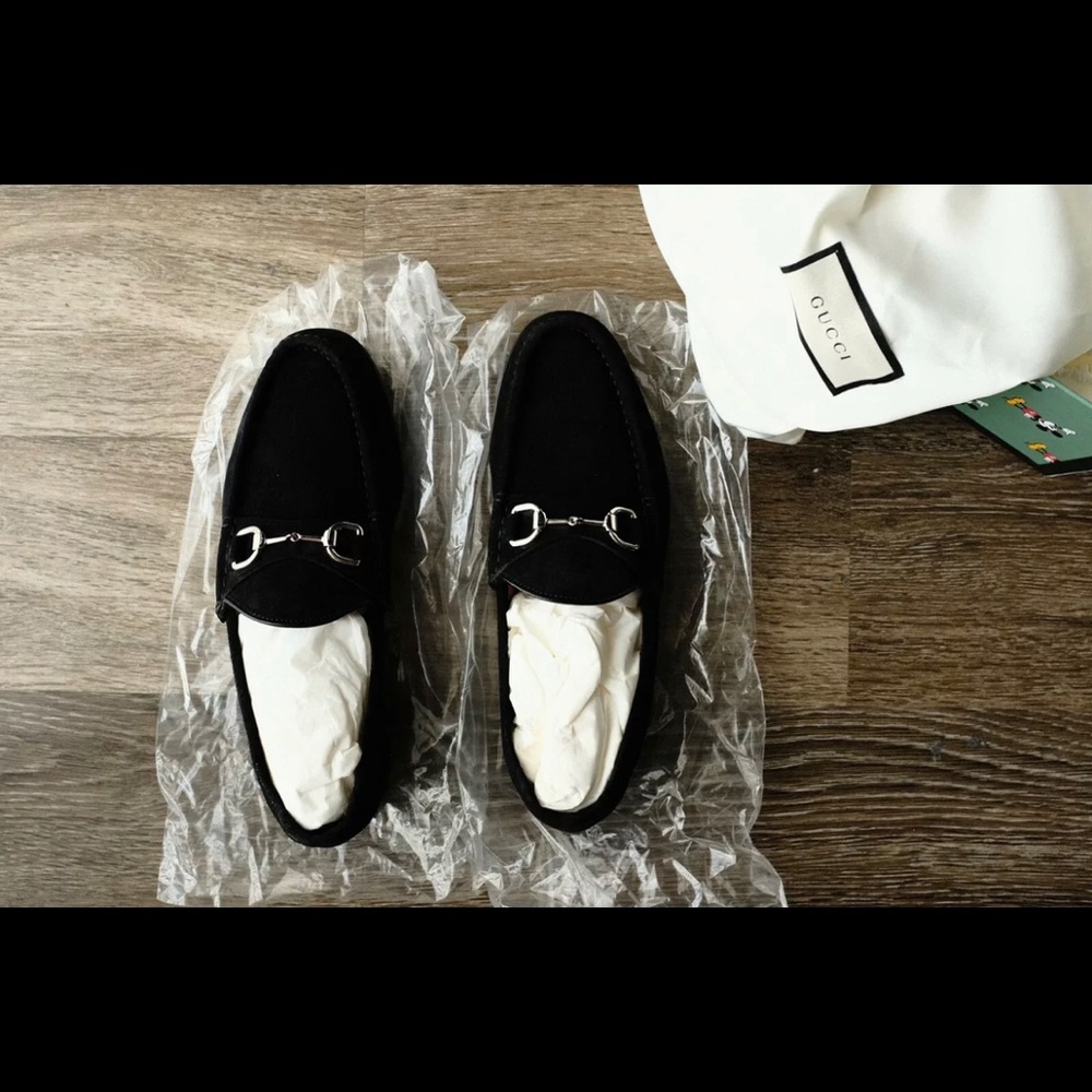 Gucci Mens Suede Loafer black